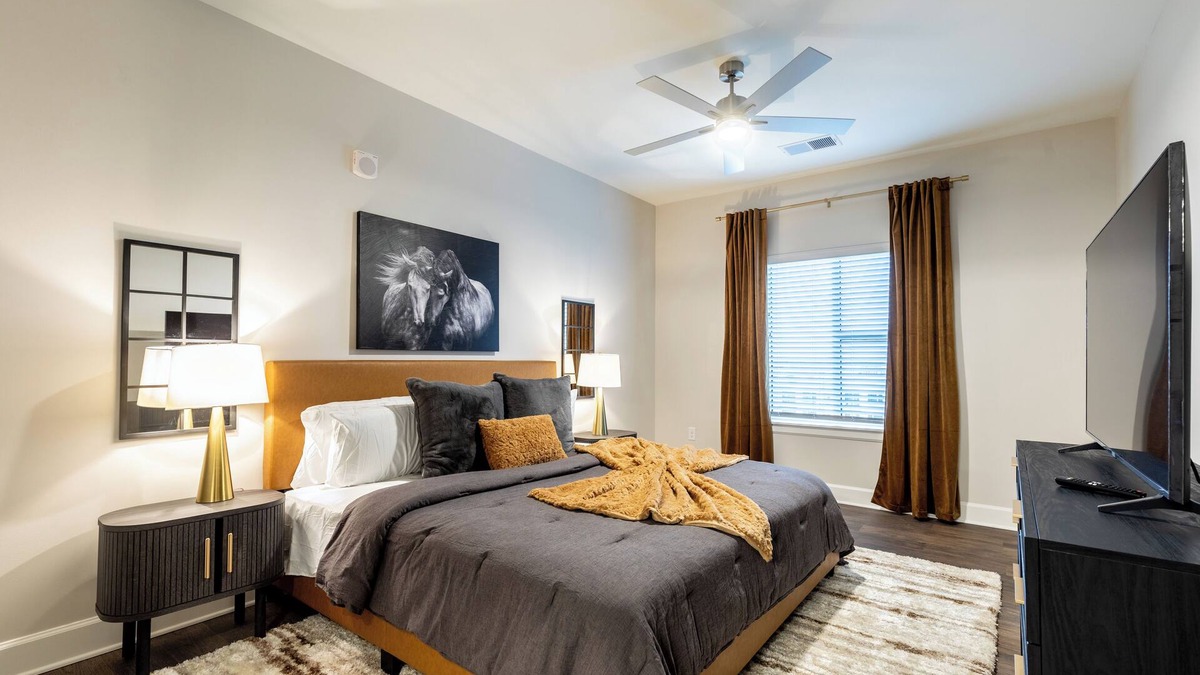 Eighth Avenue Apartment | The Glutch - The ultimate Nashville Retreat