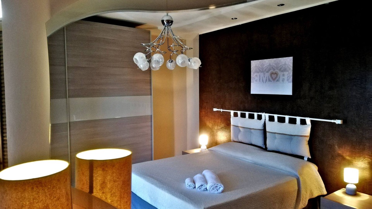 Naro House | The Golden Gate