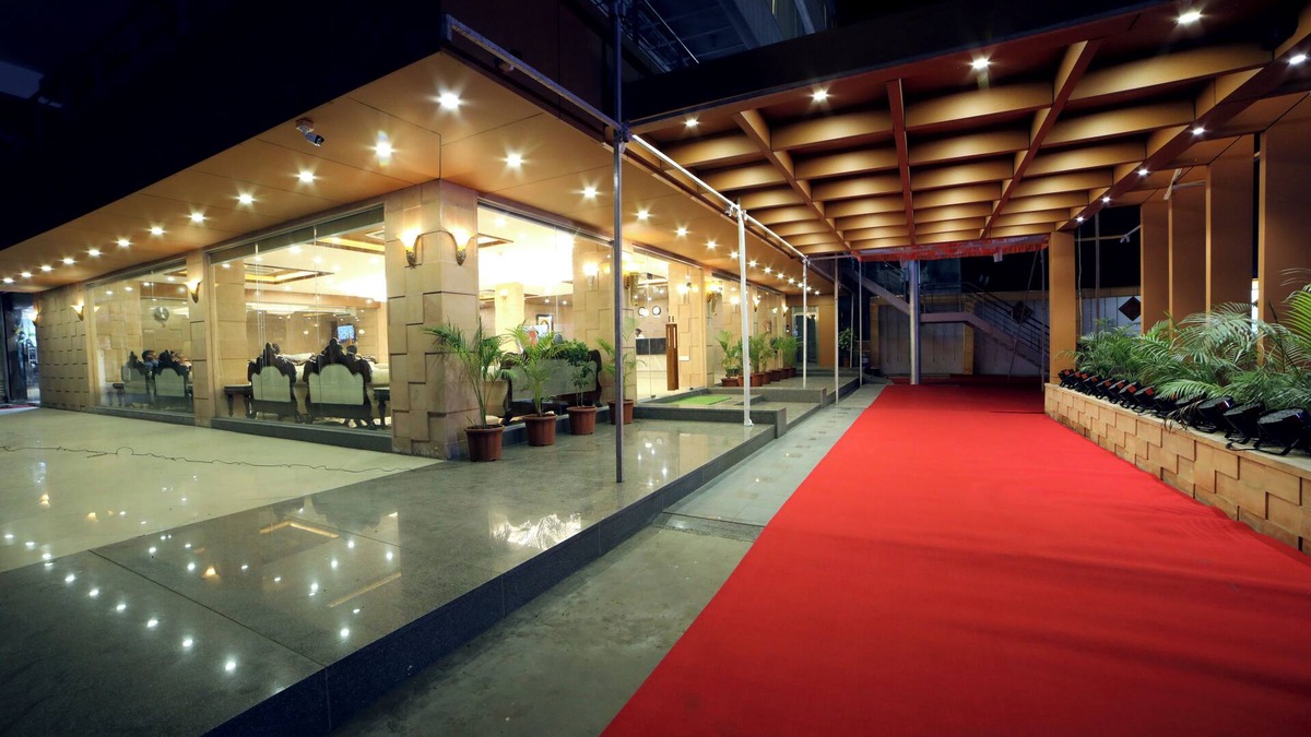 Ankleshwar Hotel | The gorbandh palace