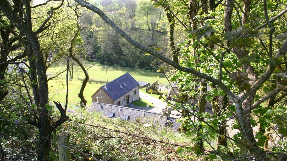 Tremain Cottage | The Granary @ Troedyrhiw Holiday Cottages, Cardigan Bay, West Coast of Wales
