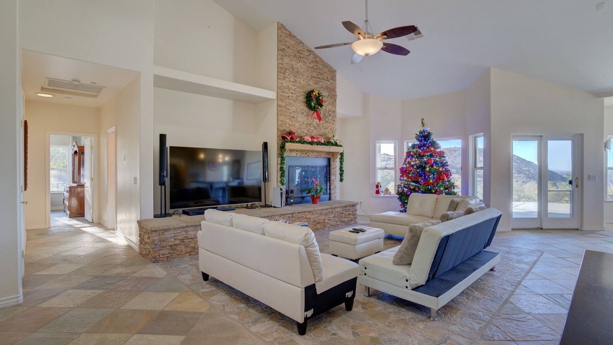 Valley Center House | The Grand Haven Home