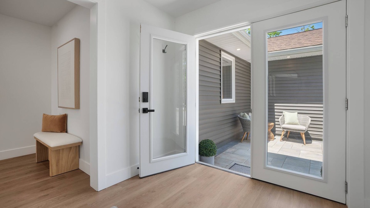 East Hants House | The Grand Reset: Hot tub & Sauna on Grand Lake