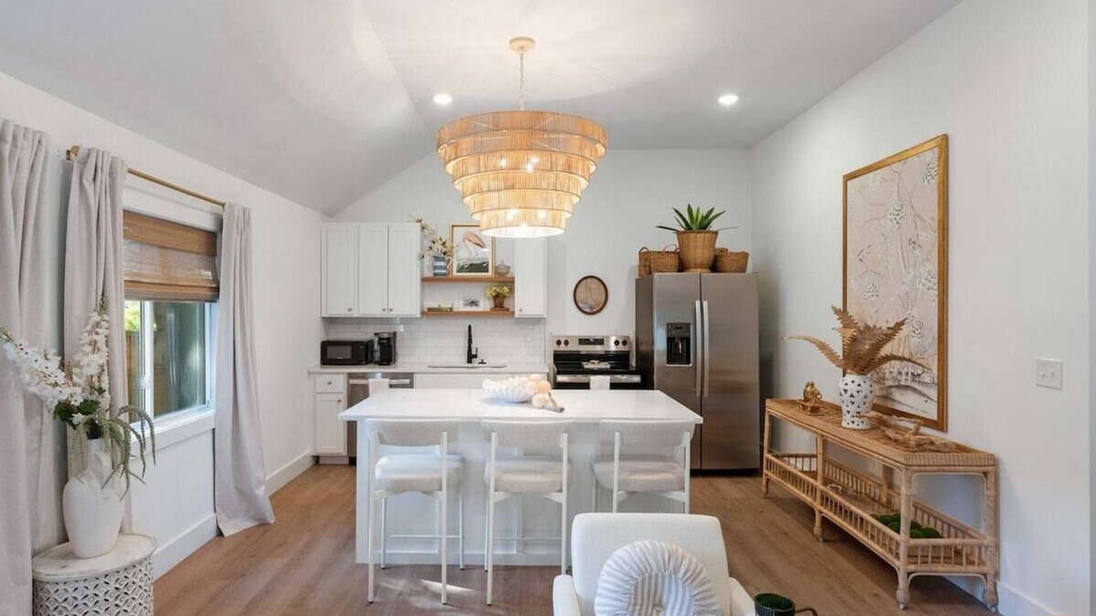 West Ashley House | The Grand Villa 10 mins from Downtown Charleston