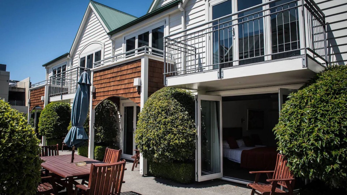 Christchurch City Centre Bed & Breakfast | The Grange Boutique B & B
