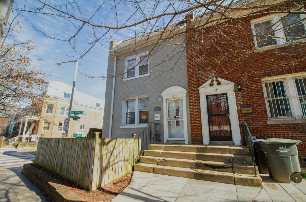 Trinidad House | The Gray Corner House by Gallaudet 3 BR 2 BA