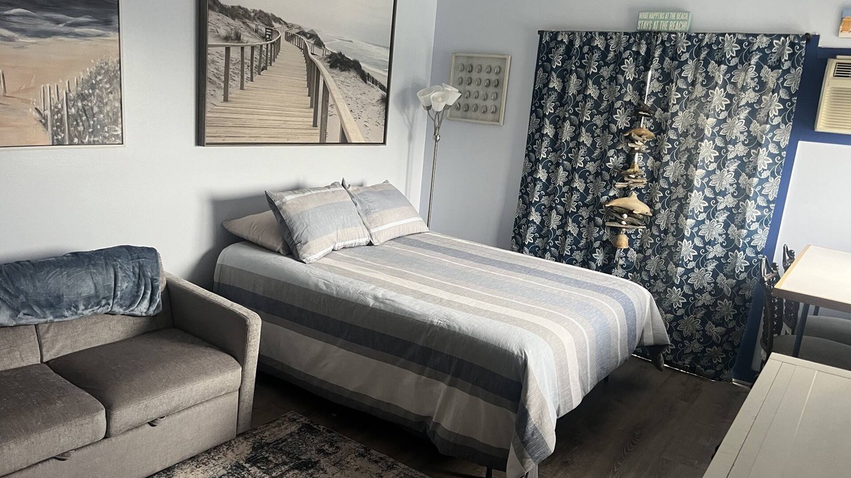 Hampton Condo | The Great Escape II. Newly renovated and beautiful Unit on Hampton Beach.
