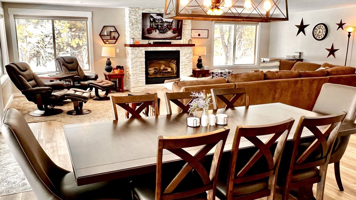 Cascade House | The Great Outdoors - Fantastic home - Lake Cascade - Game room - A/C - Lots of parking