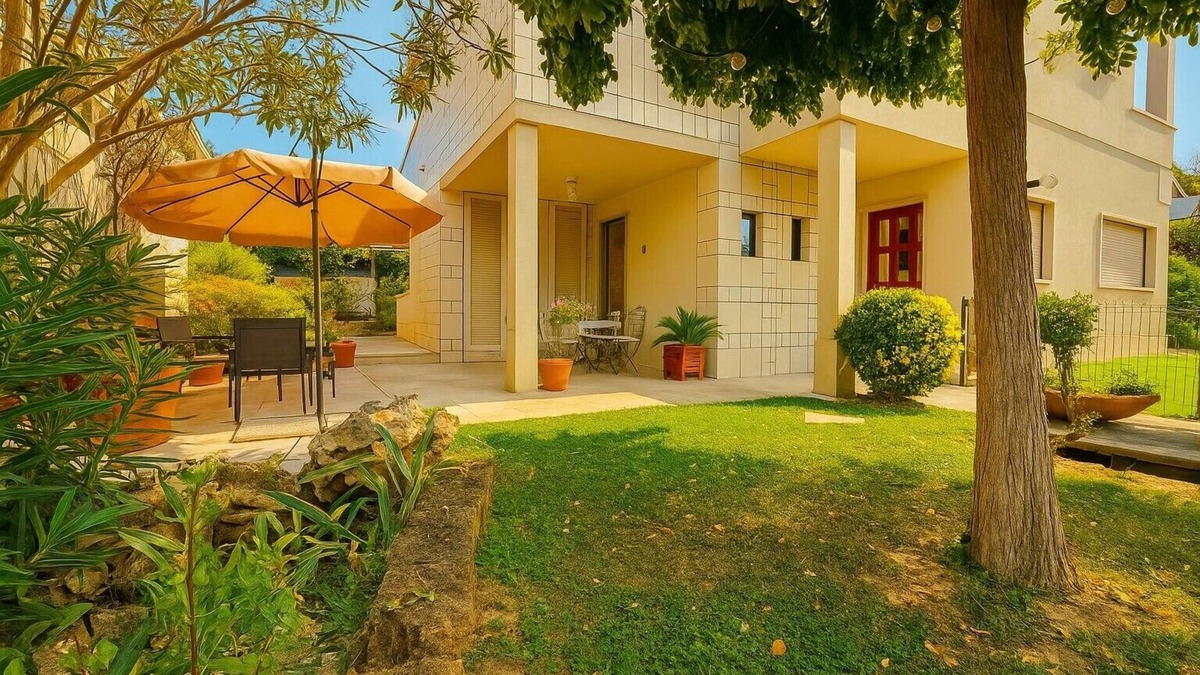 Cavoretto Apartment | The green corner apartment CIN: IT001156C2C78OUPYJ