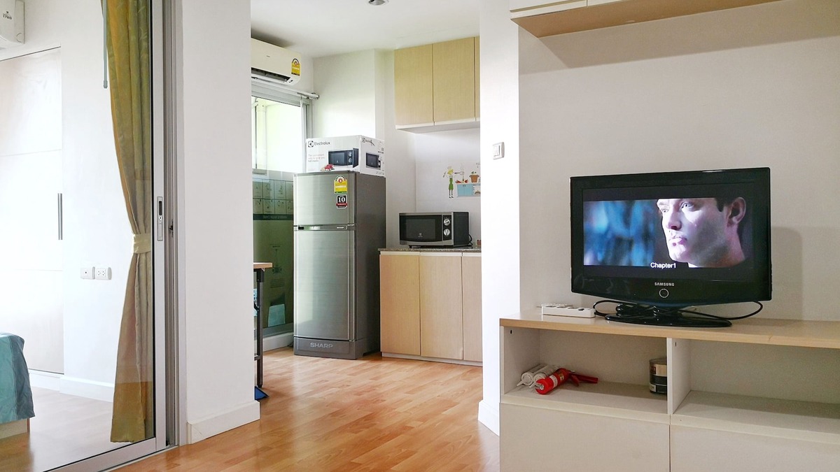 Saen Suk Apartment | The green gald bandsaen