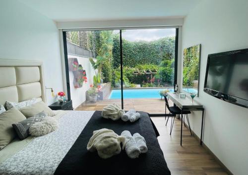 Carvoeira House | The Green Retreat