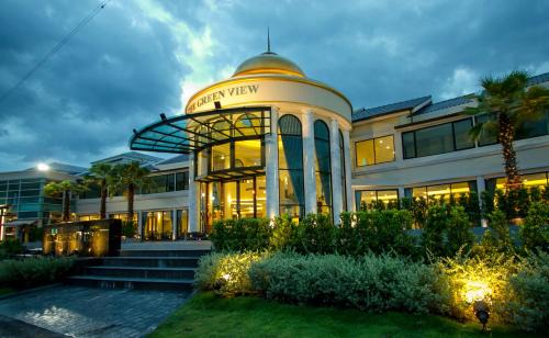Bang Sao Thong Hotel | The Green View Hotel