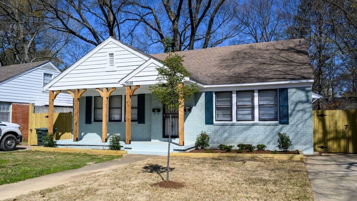 University District House | The Greenline Bungalow @ High Point