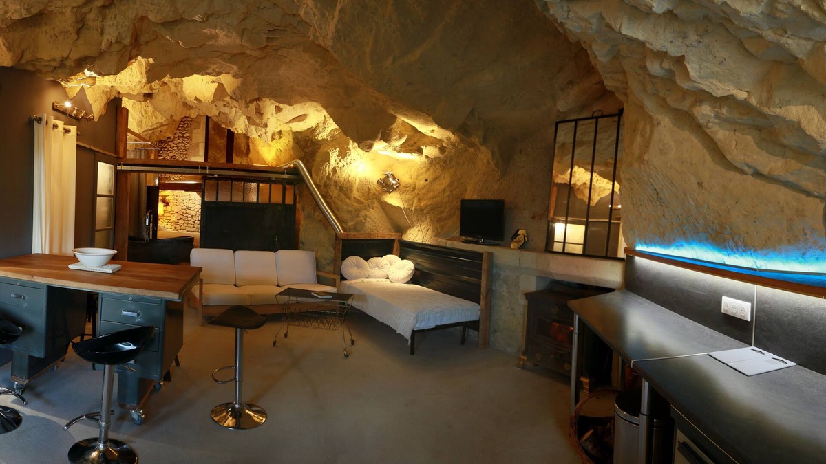 Noyers-sur-Cher House | The Grotto of the Mill.