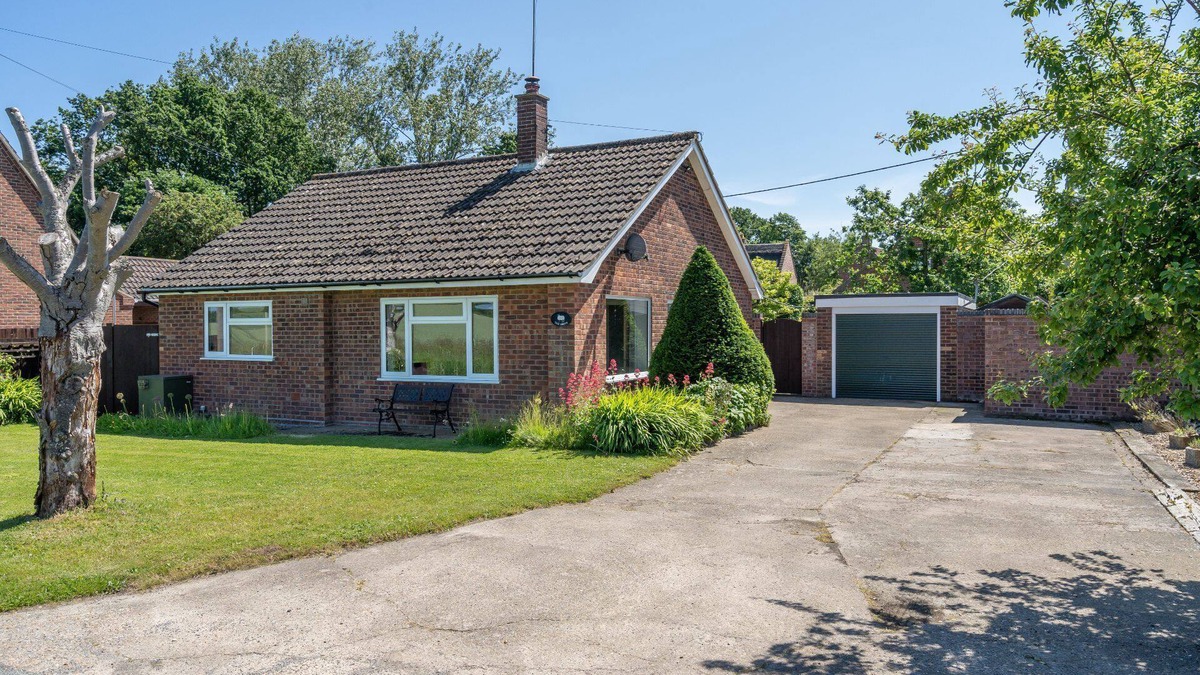 Edingthorpe Apartment | The Grove | East Ruston Cottages