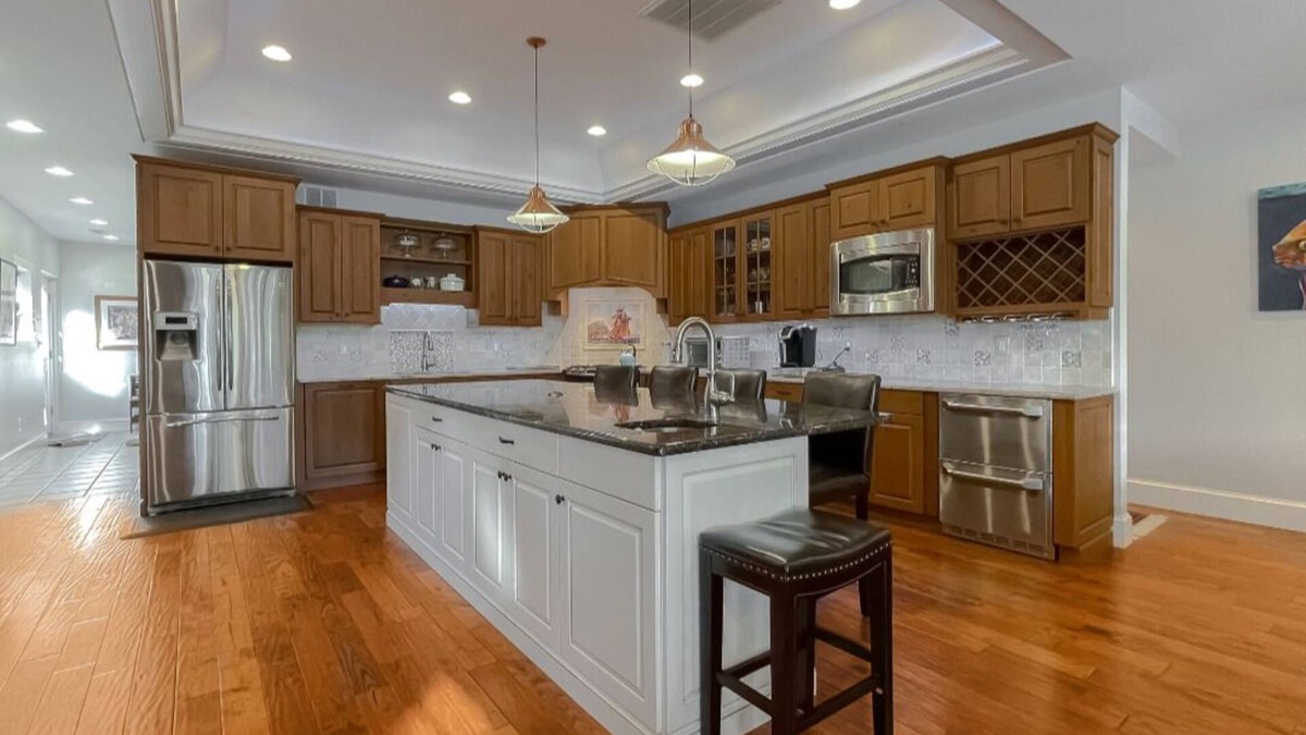 Dowell House | The Gull Cottage