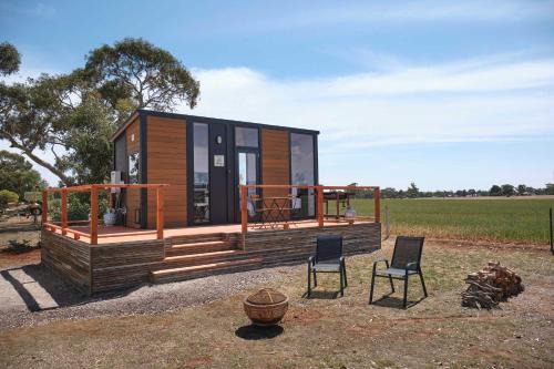 Hallett House | The Gums Cottage by Tiny Away