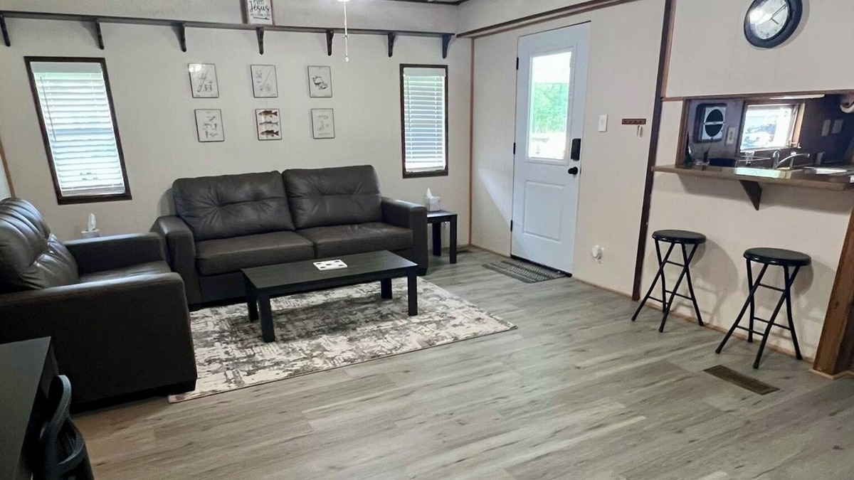 Crooked Lake House | The Happy Hideaway