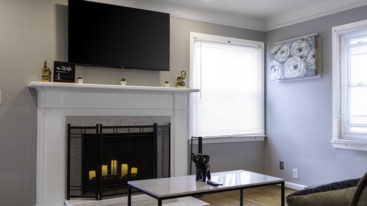 Harper Woods House | The Harperwood's Haven