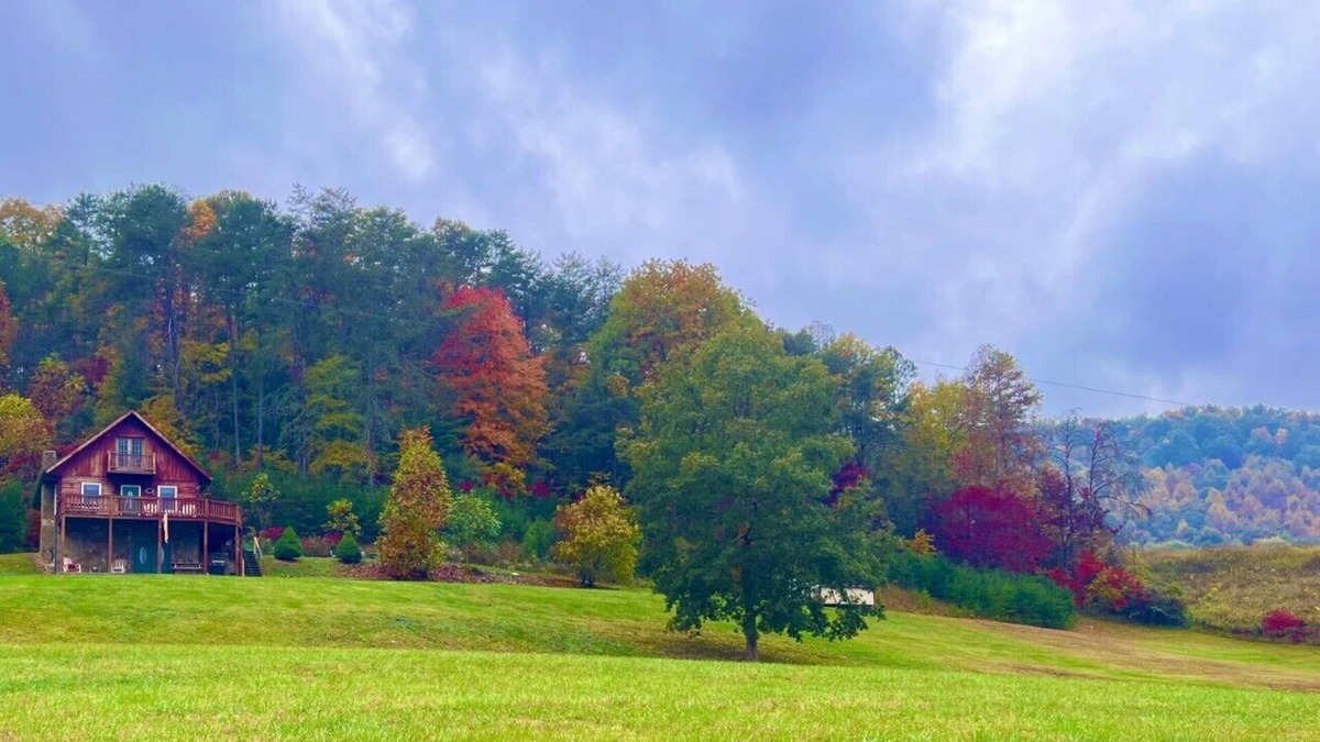 Rogersville Cabin | The Haven at Beech Creek - A