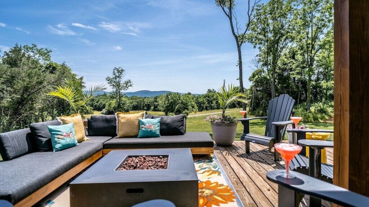 Front Royal House | The Haven: Country Escape with Gorgeous Views