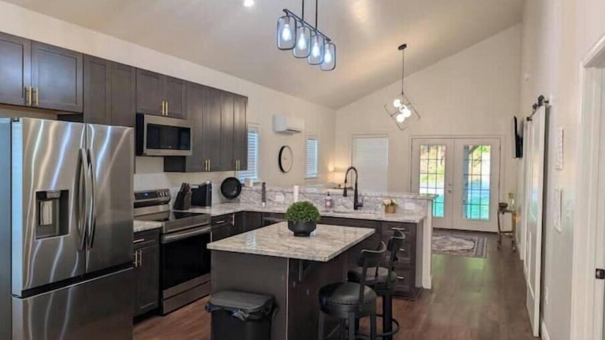 Buena Vista House | The Hawthorne Place