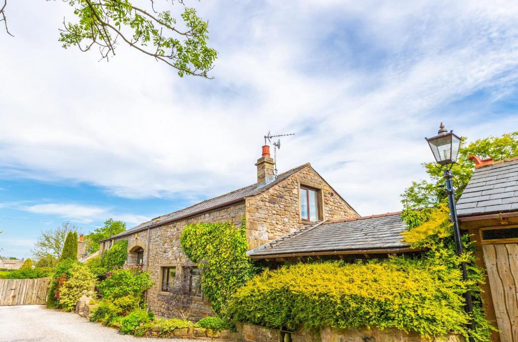 Clitheroe House | The Hawthorns