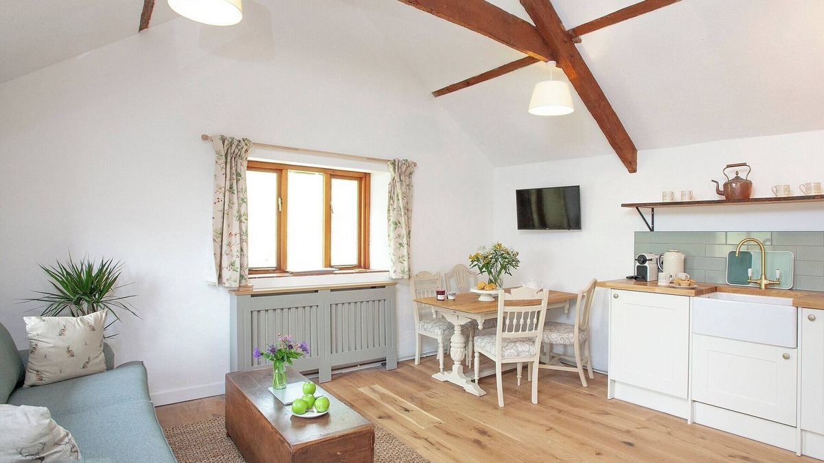 Clearbrook Cottage | The Hayloft - UK32686
