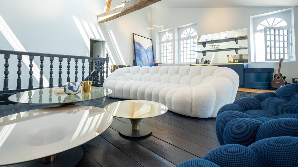Saint-Martin-de-Re House | The Heart of Saint-Martin-de-Ré – 5 Double Bedrooms, 4 Shower Rooms, and 5 WCs