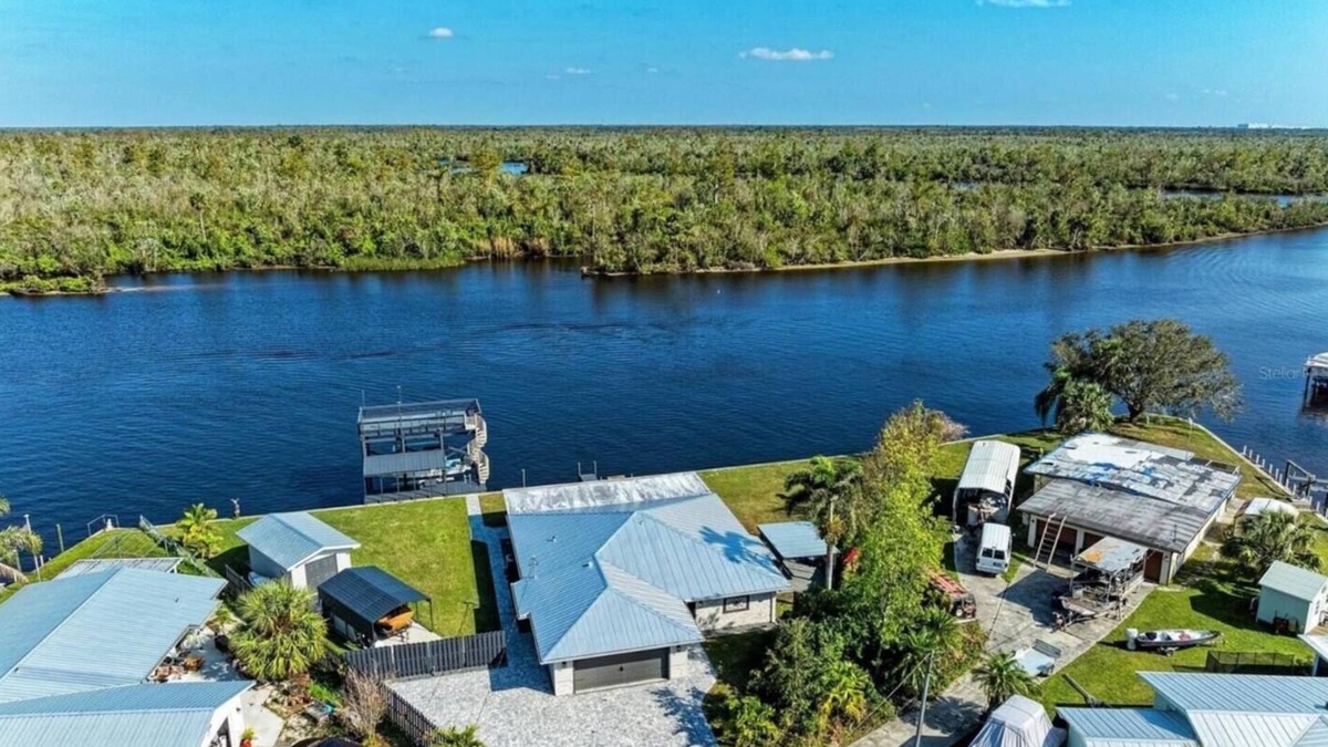 Fort Ogden House | The Hidden Gem a Waterfront Property