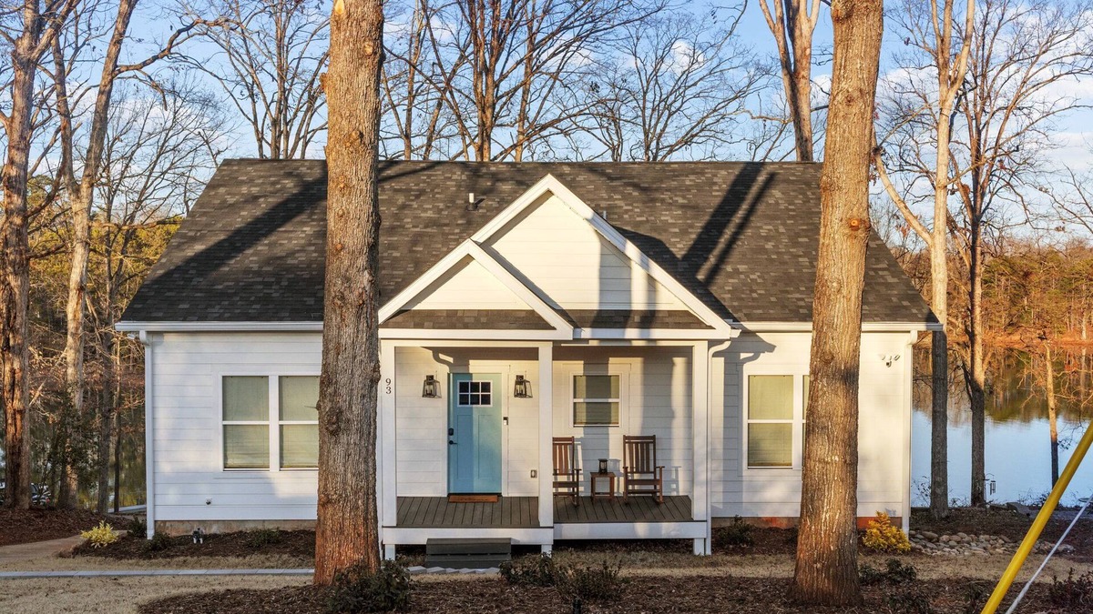 Townville House | The Hideaway at Lake Hartwell