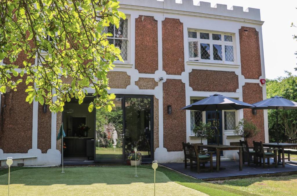 Hove House | The Hideaway