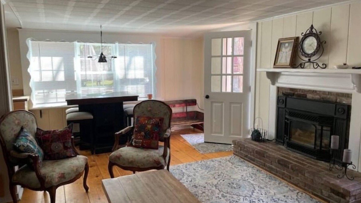 Brewster Apartment | The Hideaway