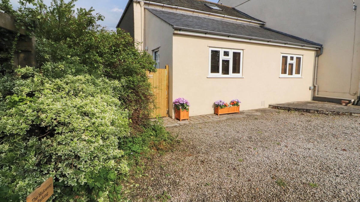Waverton Cottage | THE HIDEAWAY @ WAVERTON VILLA, pet friendly, with a garden in Wigton