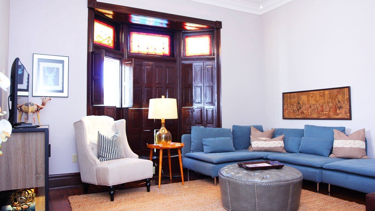Deer Park House | The Highlands Hideaway, 50 steps from Restaurant Row, Downtown, Expo, Highlands