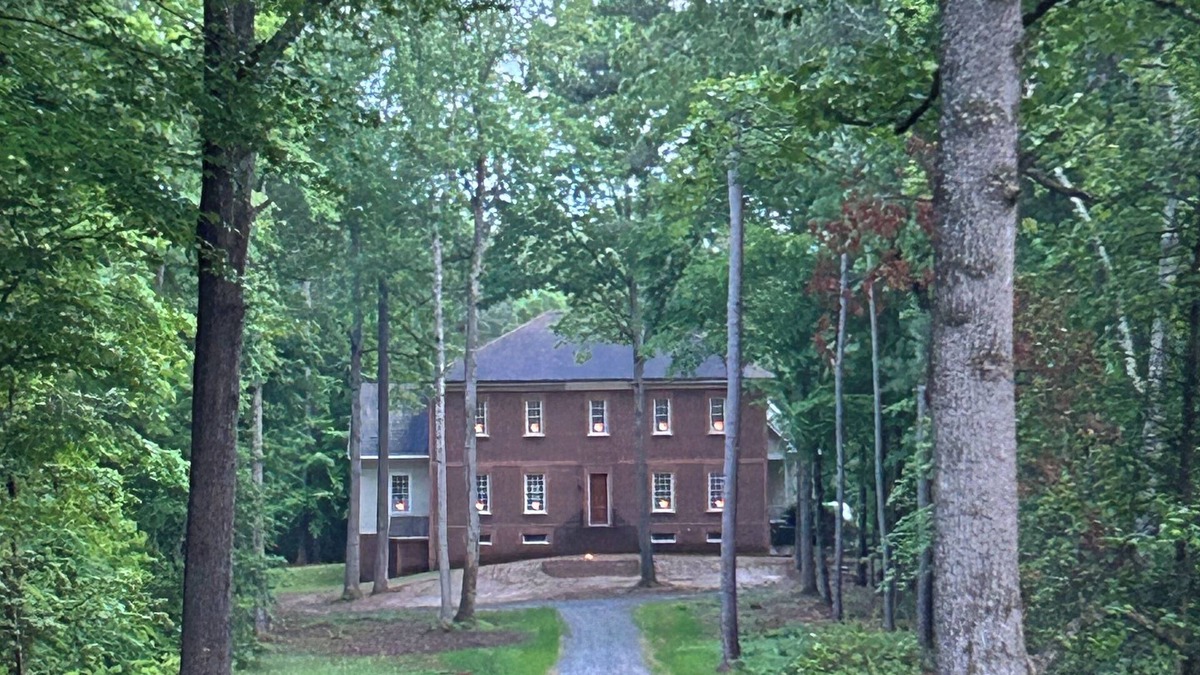Beaverdam House | The Highroads - Designed by architect William Poole - Built in 2008