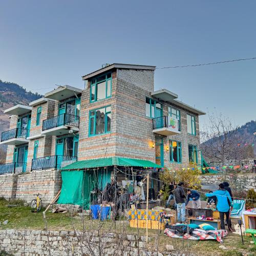 Burwa Bed & Breakfast | The Hillbilly’s Lodge