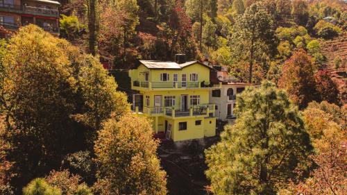 Gagar House | The Himalayan Living - Whispering Oaks Ramgarh
