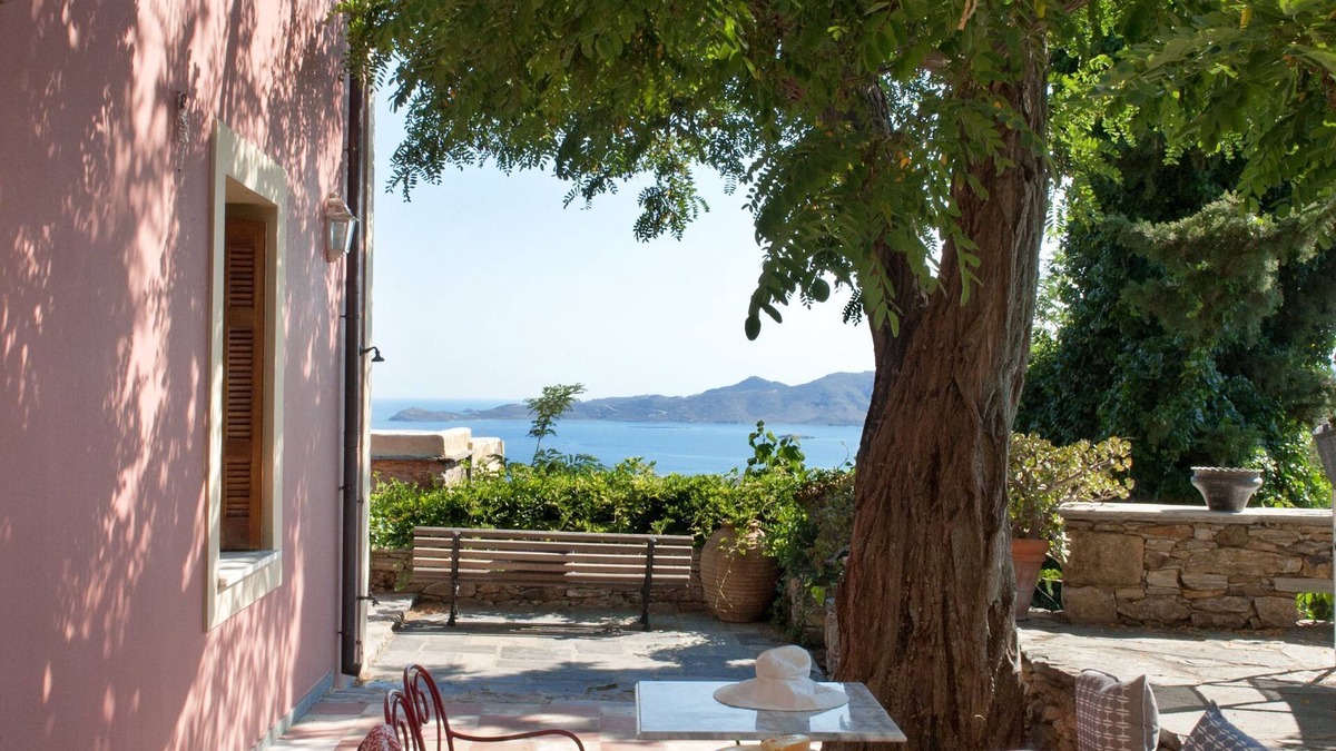 Grambia Villa | The Historic RedHouse (Sea View)