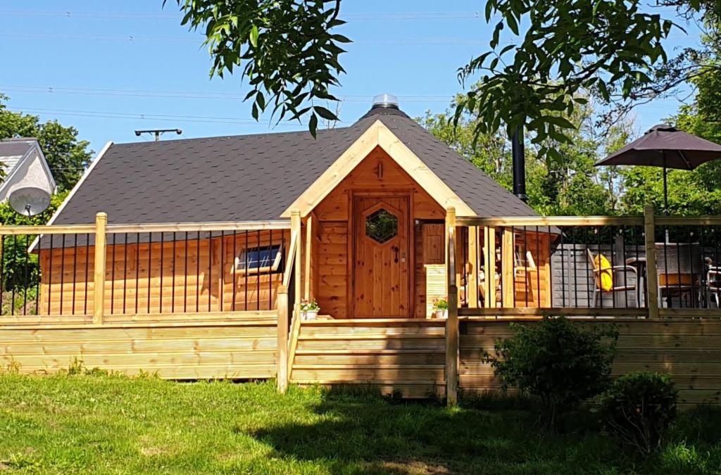 Amroth Apartment | The Hive - Unique log cabin with wood burning stove