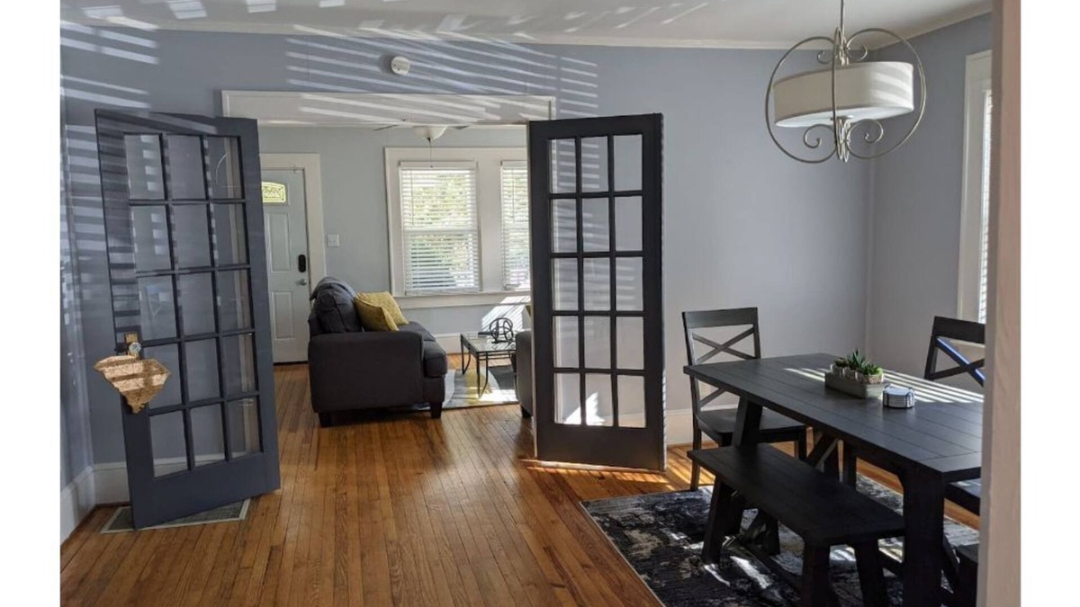 Slater House | The Hollies