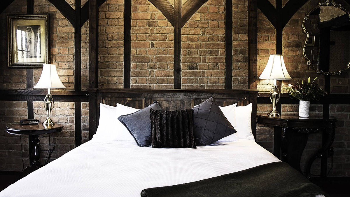 Stoke Hotel | The Honest Lawyer, an Ascend Collection Hotel