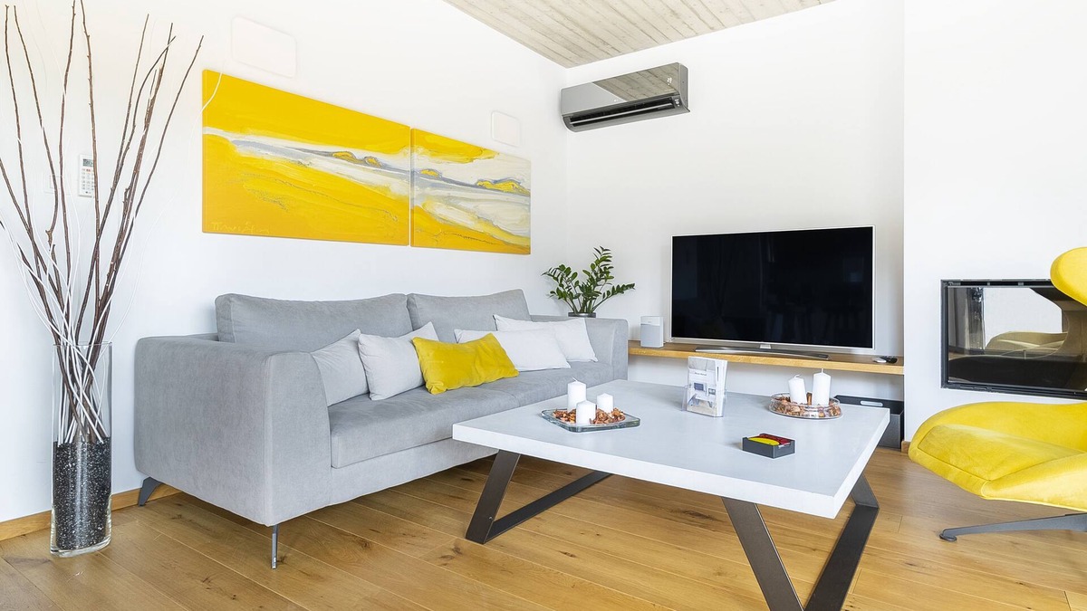 Gazi Apartment | The HostMaster Persephone Yellow Opulence (2nd floor)