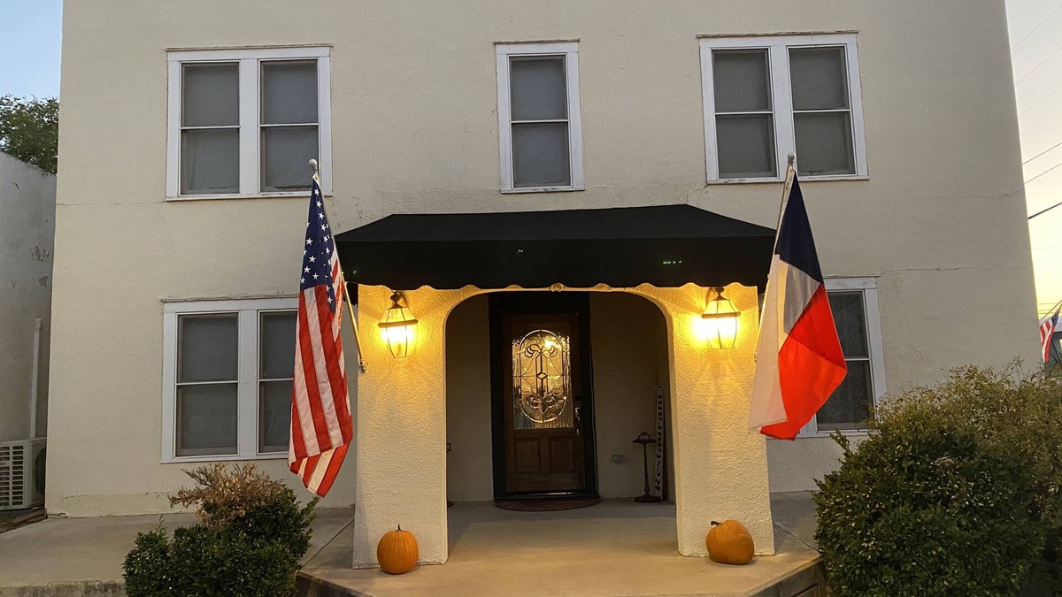 Seagraves Hotel | The Hotel Texan