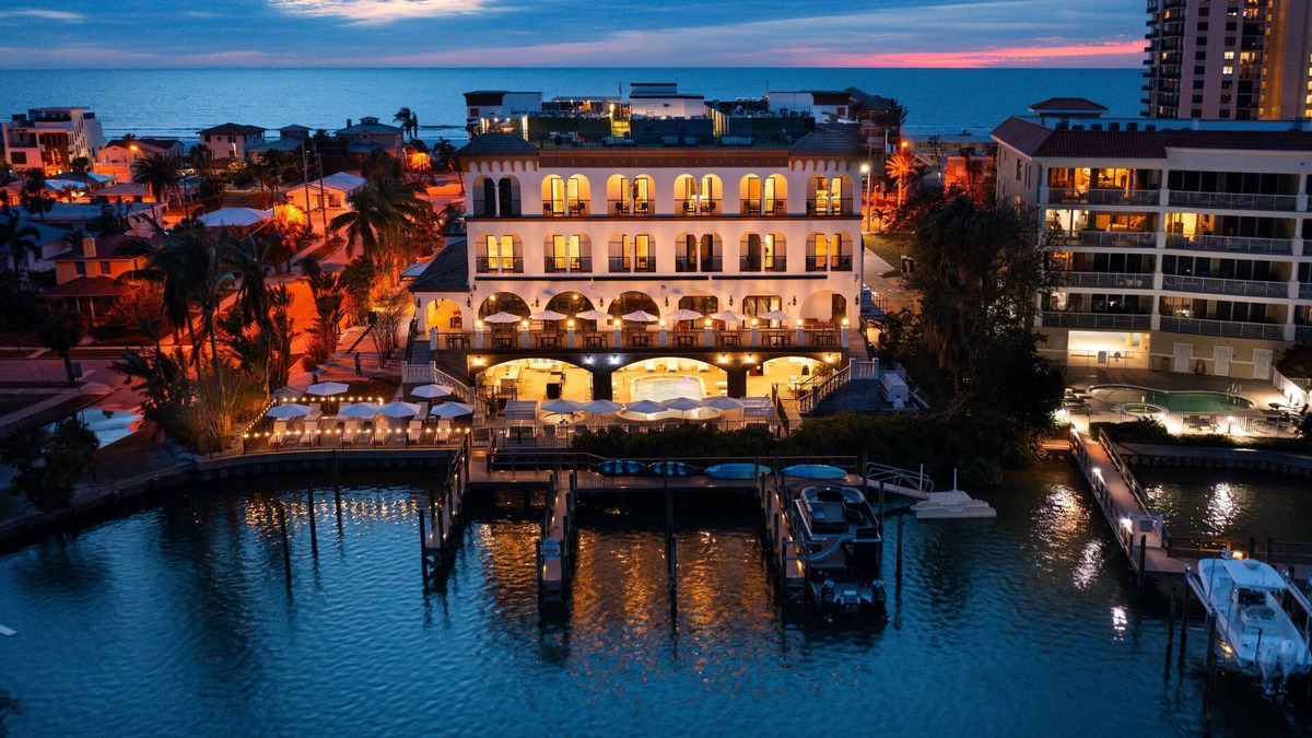 St. Pete Beach Hotel | The Hotel Zamora