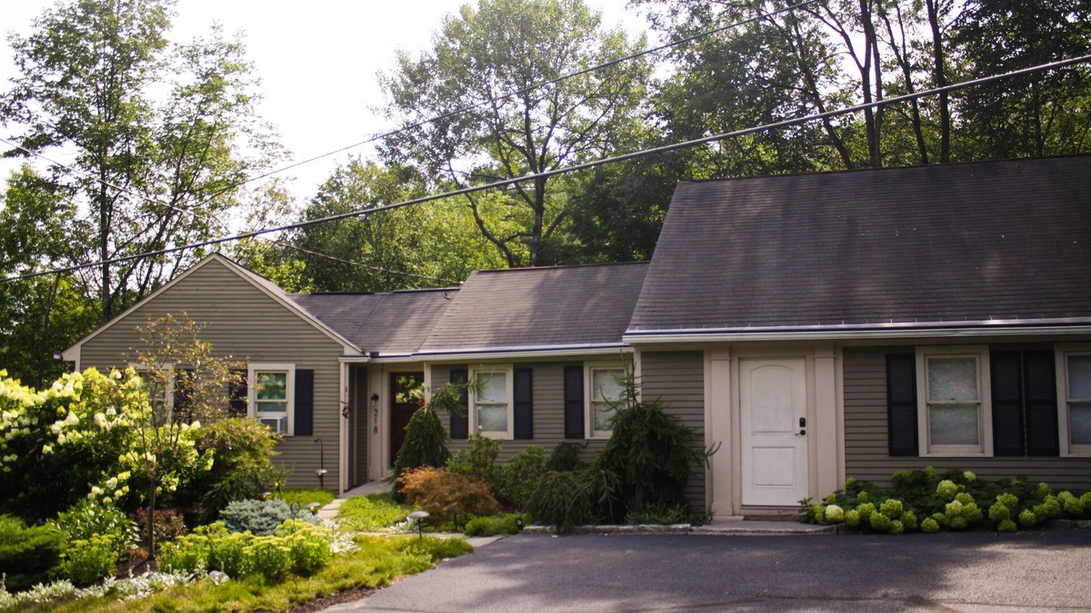 White Mills House | The House at High Falls is a one of a kind gem perched along a River Gorge.