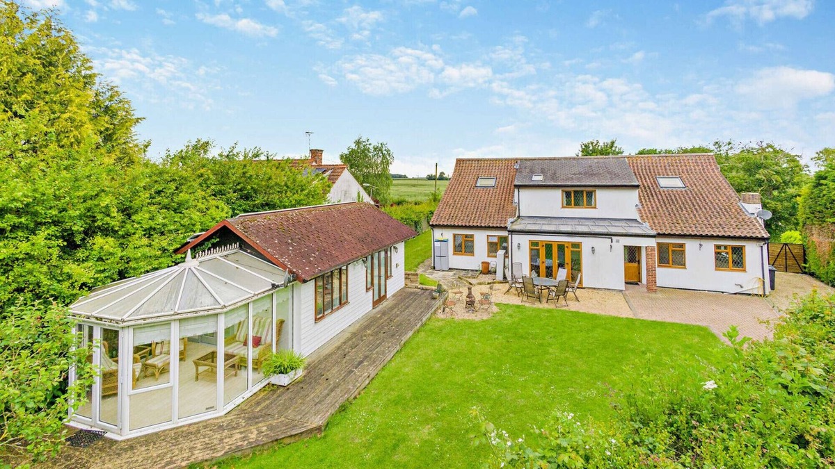 Horseheath House | The House at No. 47