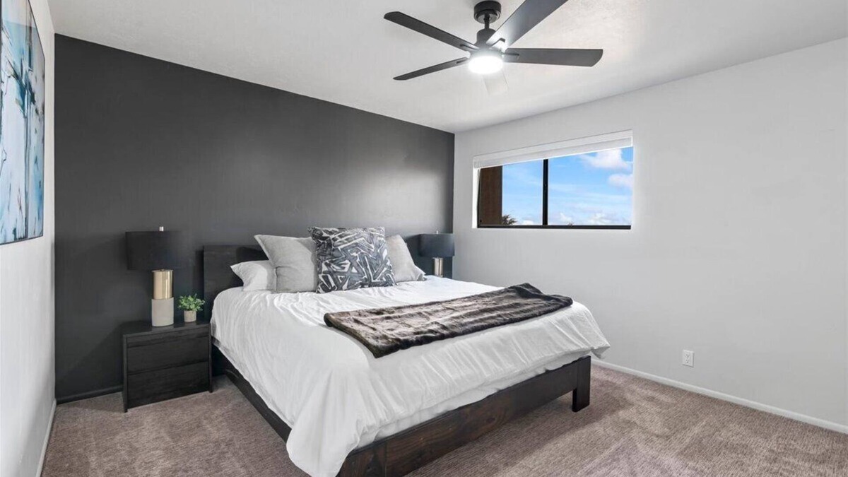 Cottonwood Heights House | The House Between 2 Canyons