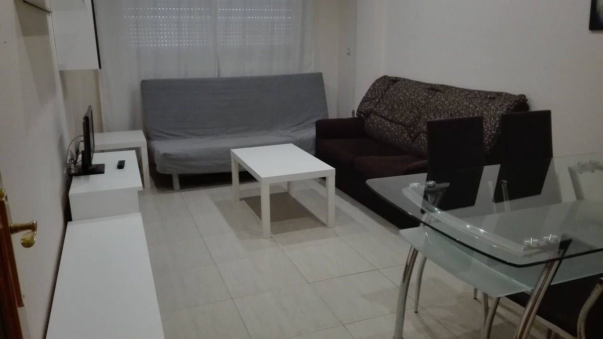 San Javier Apartment | «The House of Dana» central and bright. With parking space.