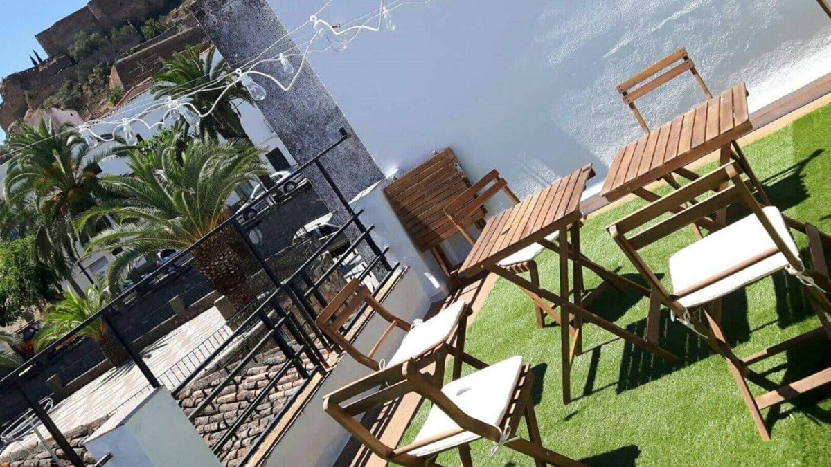 Alburquerque House | The House of Leo Alburquerque