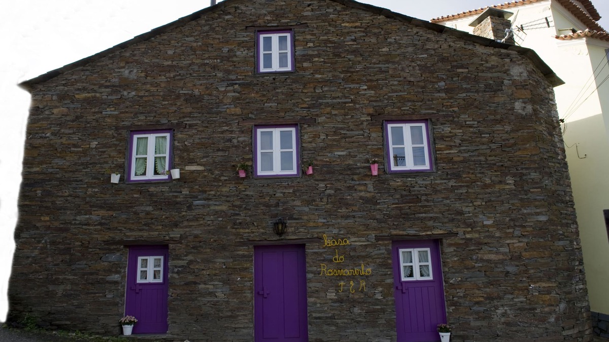 Pardieiros Cottage | The House of Rosemary, Charming Hut